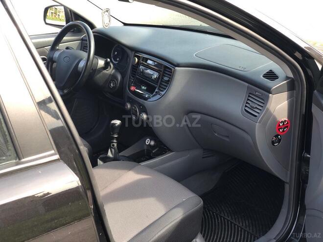 Kia Rio 2005, 178,000 km - 1.5 л - Bakı