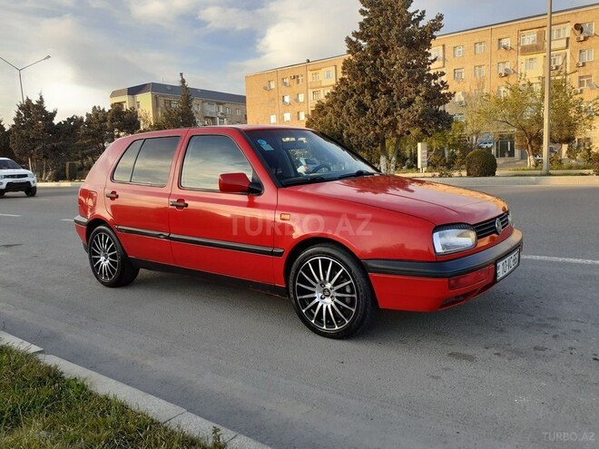 Volkswagen Golf 1994, 165,000 km - 2.0 l - Sumqayıt