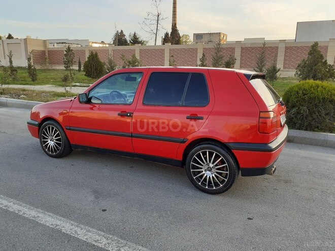 Volkswagen Golf 1994, 165,000 km - 2.0 l - Sumqayıt
