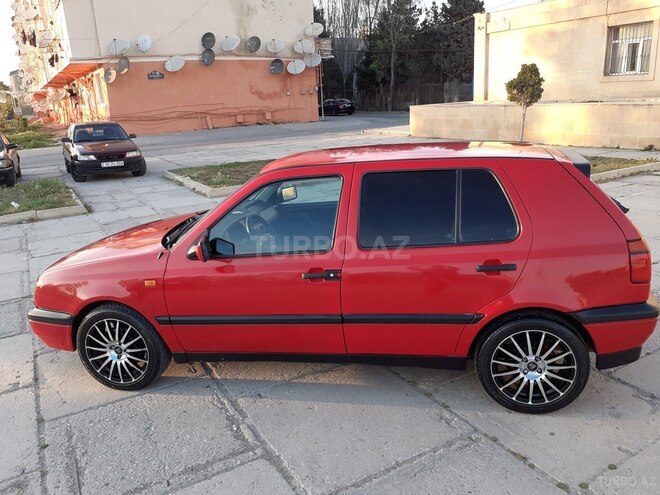 Volkswagen Golf 1994, 165,000 km - 2.0 l - Sumqayıt