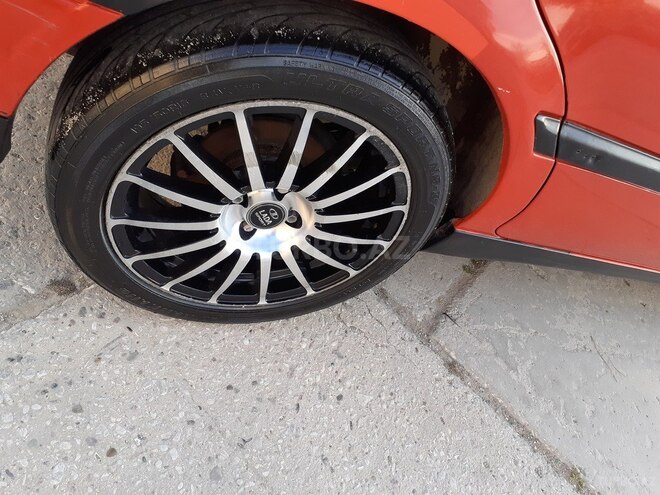 Volkswagen Golf 1994, 165,000 km - 2.0 l - Sumqayıt