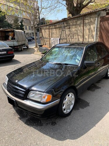 Mercedes C 230 1998, 211,800 km - 2.3 l - Bakı