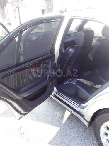 Mercedes E 230 1996, 310,000 km - 2.3 l - Zərdab