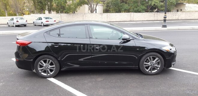 Hyundai Elantra 2016, 83,000 km - 2.0 l - Bakı
