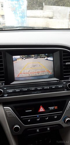 Hyundai Elantra 2016, 83,000 km - 2.0 l - Bakı