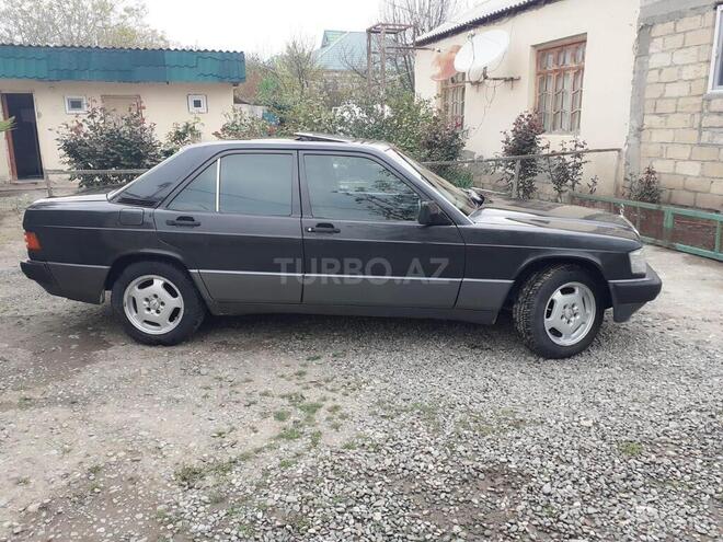 Mercedes 190 1991, 250,000 km - 2.0 л - Bərdə