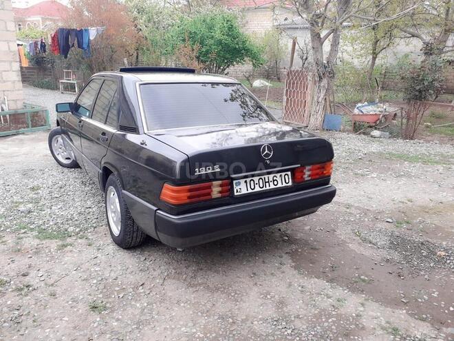 Mercedes 190 1991, 250,000 km - 2.0 л - Bərdə