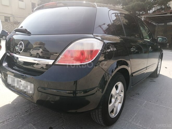 Opel Astra 2006, 162,000 km - 1.6 l - Bakı