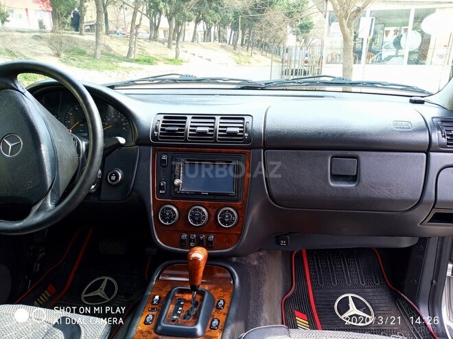 Mercedes ML 320 2001, 172,569 km - 3.2 l - Bakı