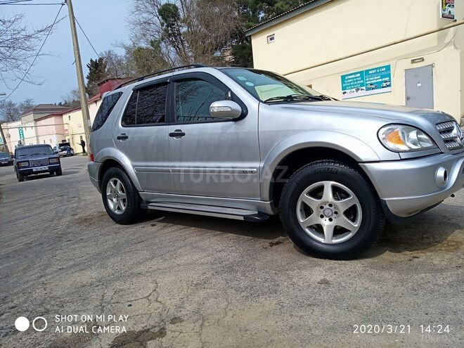 Mercedes ML 320 2001, 172,569 km - 3.2 l - Bakı