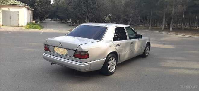 Mercedes E 230 1991, 300,000 km - 2.3 l - Sumqayıt