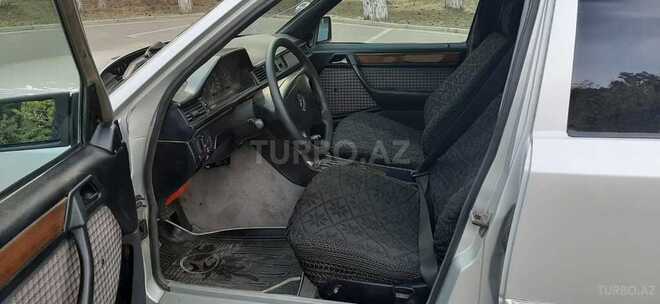 Mercedes E 230 1991, 300,000 km - 2.3 l - Sumqayıt