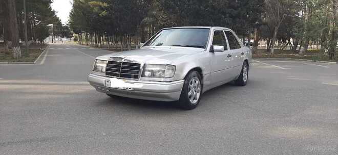 Mercedes E 230 1991, 300,000 km - 2.3 l - Sumqayıt