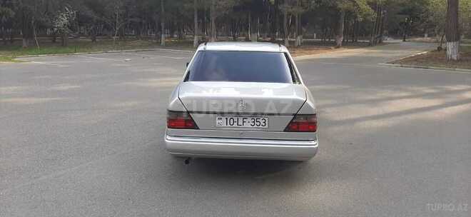 Mercedes E 230 1991, 300,000 km - 2.3 l - Sumqayıt