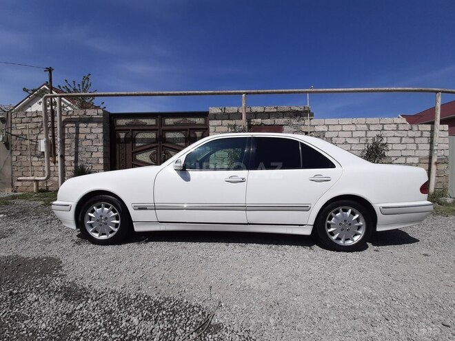 Mercedes E 280 1999, 290,000 km - 2.8 л - Bakı