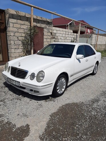 Mercedes E 280 1999, 290,000 km - 2.8 л - Bakı