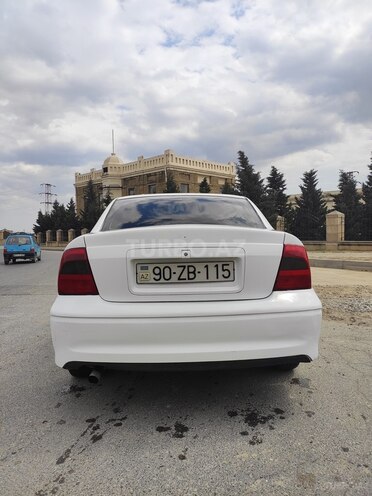 Opel Vectra 2000, 450,000 km - 2.0 l - Bakı