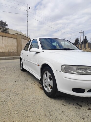 Opel Vectra 2000, 450,000 km - 2.0 l - Bakı
