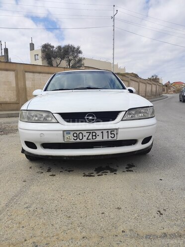 Opel Vectra 2000, 450,000 km - 2.0 l - Bakı