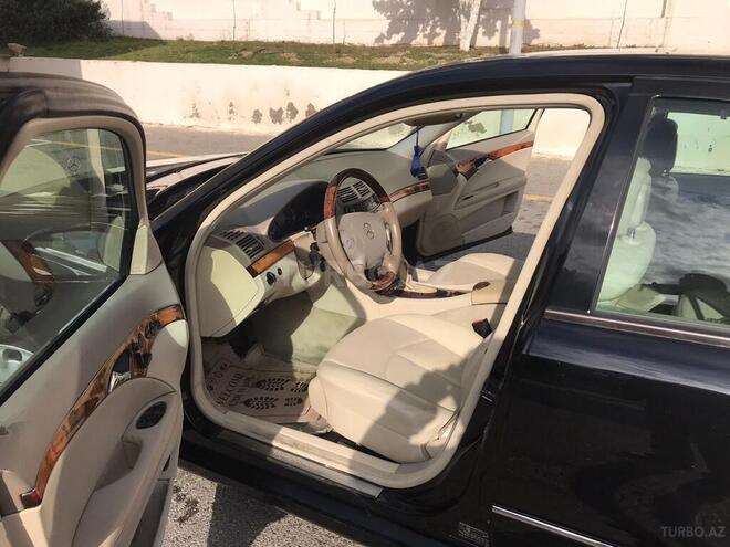 Mercedes E 240 2004, 236,000 km - 2.6 l - Bakı