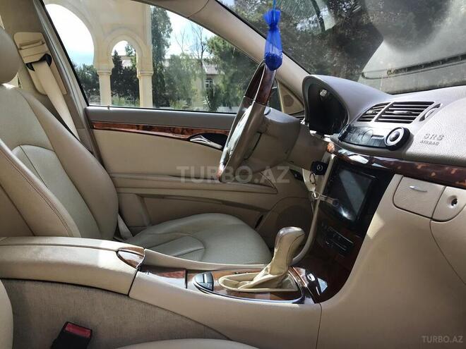Mercedes E 240 2004, 236,000 km - 2.6 l - Bakı