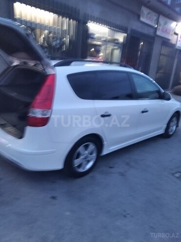 Hyundai i30 2011, 241,700 km - 1.6 l - Bakı