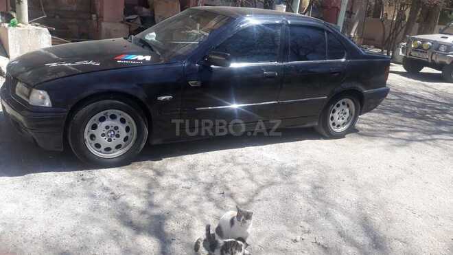 BMW 318 1992, 248,000 km - 1.8 l - Sumqayıt