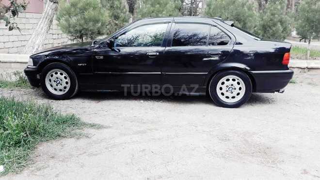 BMW 318 1992, 248,000 km - 1.8 l - Sumqayıt