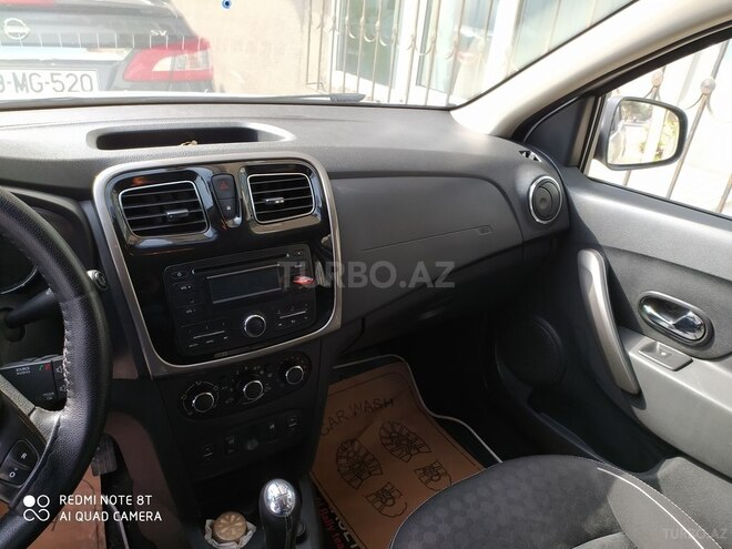 Renault Logan 2015, 140,000 km - 1.6 l - Bakı