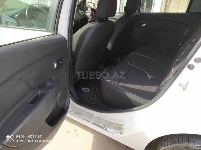 Renault Logan 2015, 140,000 km - 1.6 l - Bakı