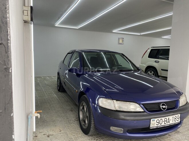 Opel Vectra 1996, 351,000 km - 2.0 л - Bakı