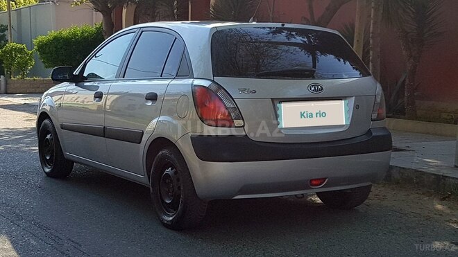 Kia Rio 2005, 225,000 km - 1.4 l - Bakı
