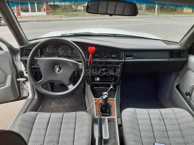 Mercedes 190 1991, 229,000 km - 2.0 l - Bakı