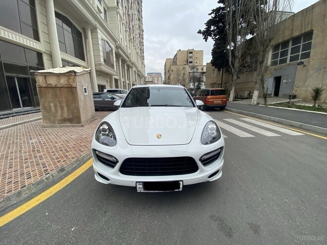 Porsche Cayenne GTS 2014, 70,000 km - 4.8 l - Bakı