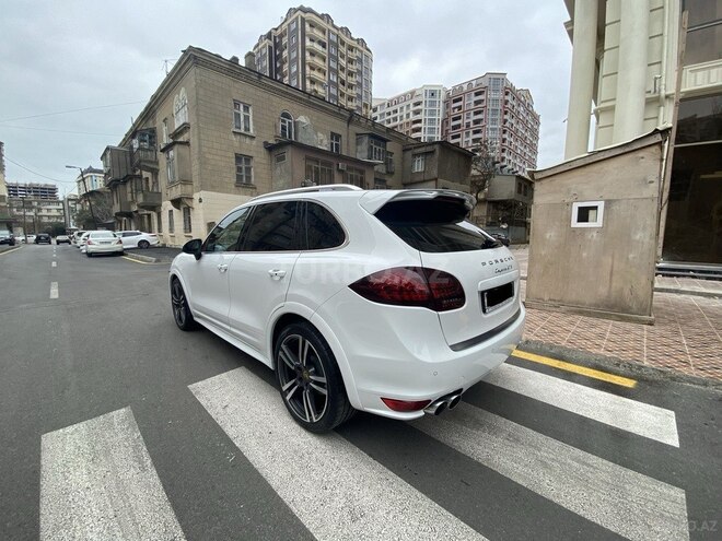 Porsche Cayenne GTS 2014, 70,000 km - 4.8 l - Bakı