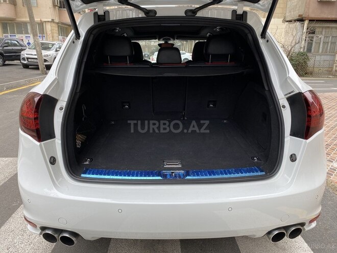 Porsche Cayenne GTS 2014, 70,000 km - 4.8 l - Bakı