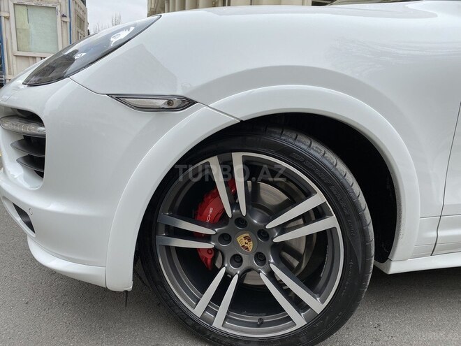 Porsche Cayenne GTS 2014, 70,000 km - 4.8 l - Bakı