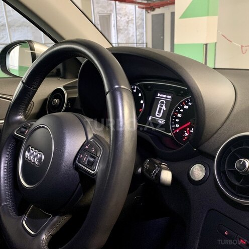 Audi A3 2014, 49,300 km - 1.4 л - Bakı