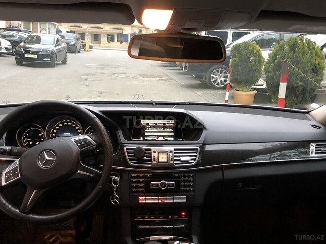 Mercedes E 220 2013, 135,000 km - 2.2 l - Bakı
