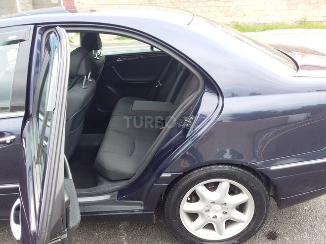 Mercedes C 200 2000, 220,463 km - 2.0 l - Sumqayıt
