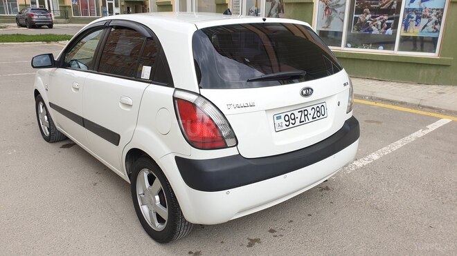 Kia Rio 2005, 52,000 km - 1.5 л - Bakı