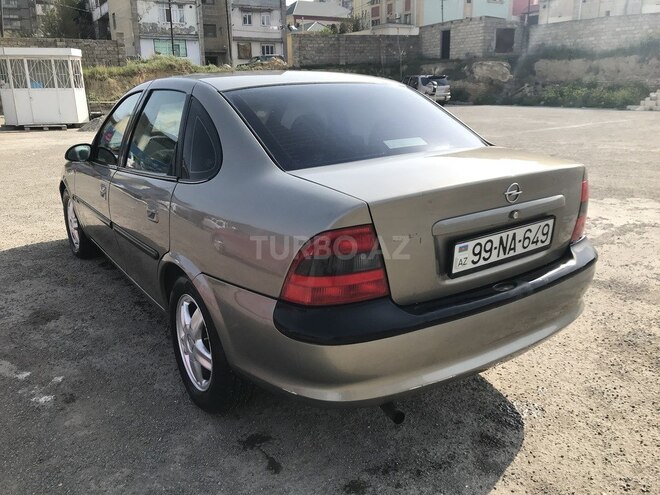 Opel Vectra 1997, 295,000 km - 1.8 l - Bakı