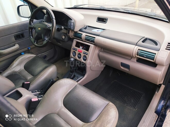Land Rover Freelander 2001, 270,000 km - 2.5 l - Bakı