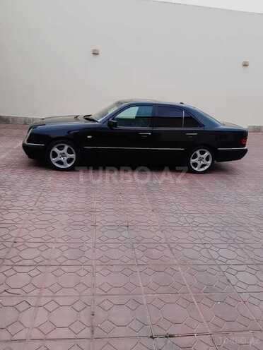 Mercedes E 320 1998, 360,000 km - 3.2 l - Bakı