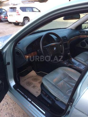 BMW 528 2000, 427,000 km - 2.8 l - Bakı