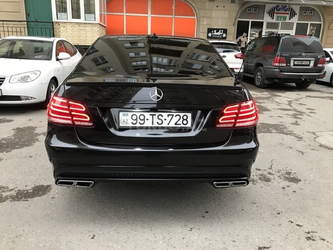 Mercedes E 220 2010, 273,824 km - 2.2 l - Bakı