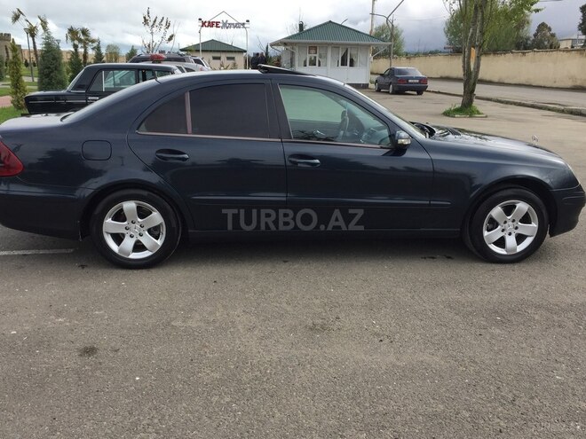 Mercedes E 220 2002, 345,234 km - 2.2 л - Astara