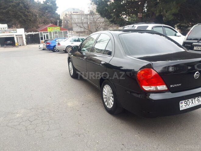 Nissan Sunny 2010, 285,000 km - 1.6 л - Bakı