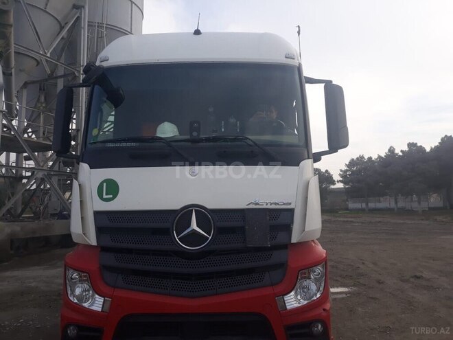 Mercedes Actros 1844 2012, 650,000 km - 12.0 l - Bakı