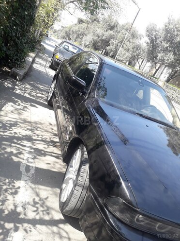 BMW 528 1998, 318,500 km - 2.8 л - Bakı